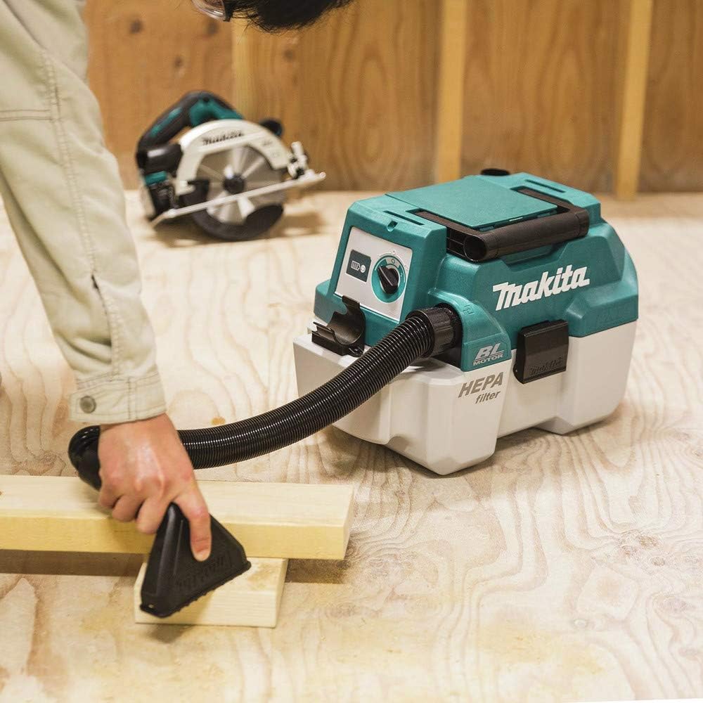 Makita XCV11T 18V LXT® Lithium-Ion Brushless Cordless 2 Gallon HEPA Filter Portable Wet/Dry Dust Extractor/Vacuum Kit (5.0Ah)