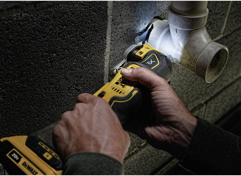 DEWALT DCS356BR 20V MAX XR Brushless Lithium-Ion 3-Speed Cordless Oscillating Multi-Tool (Tool Only) (Renewed)