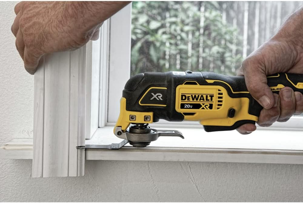 DEWALT DCS356BR 20V MAX XR Brushless Lithium-Ion 3-Speed Cordless Oscillating Multi-Tool (Tool Only) (Renewed)