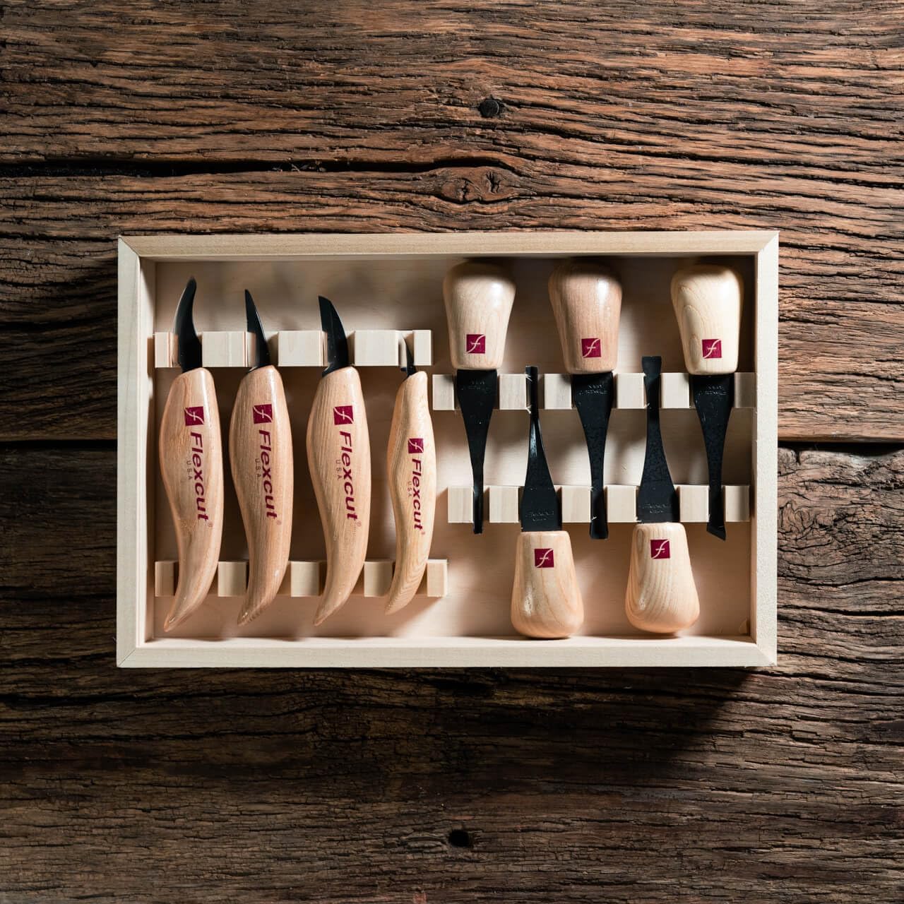 Flexcut Wood Carving Tools | Deluxe Palm & Knife Set | Includes 4 Carving Knives and 4 Palm Tools | 1095 High Carbon Steel Blades | Ash Hardwood Handles | KN700 | Made in the U.S.A.