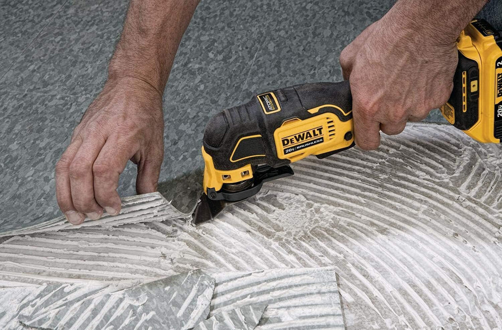 DEWALT DCS354D1R 20V MAX ATOMIC Brushless Lithium-Ion Cordless Oscillating Multi-Tool Kit (2 Ah) (Renewed)