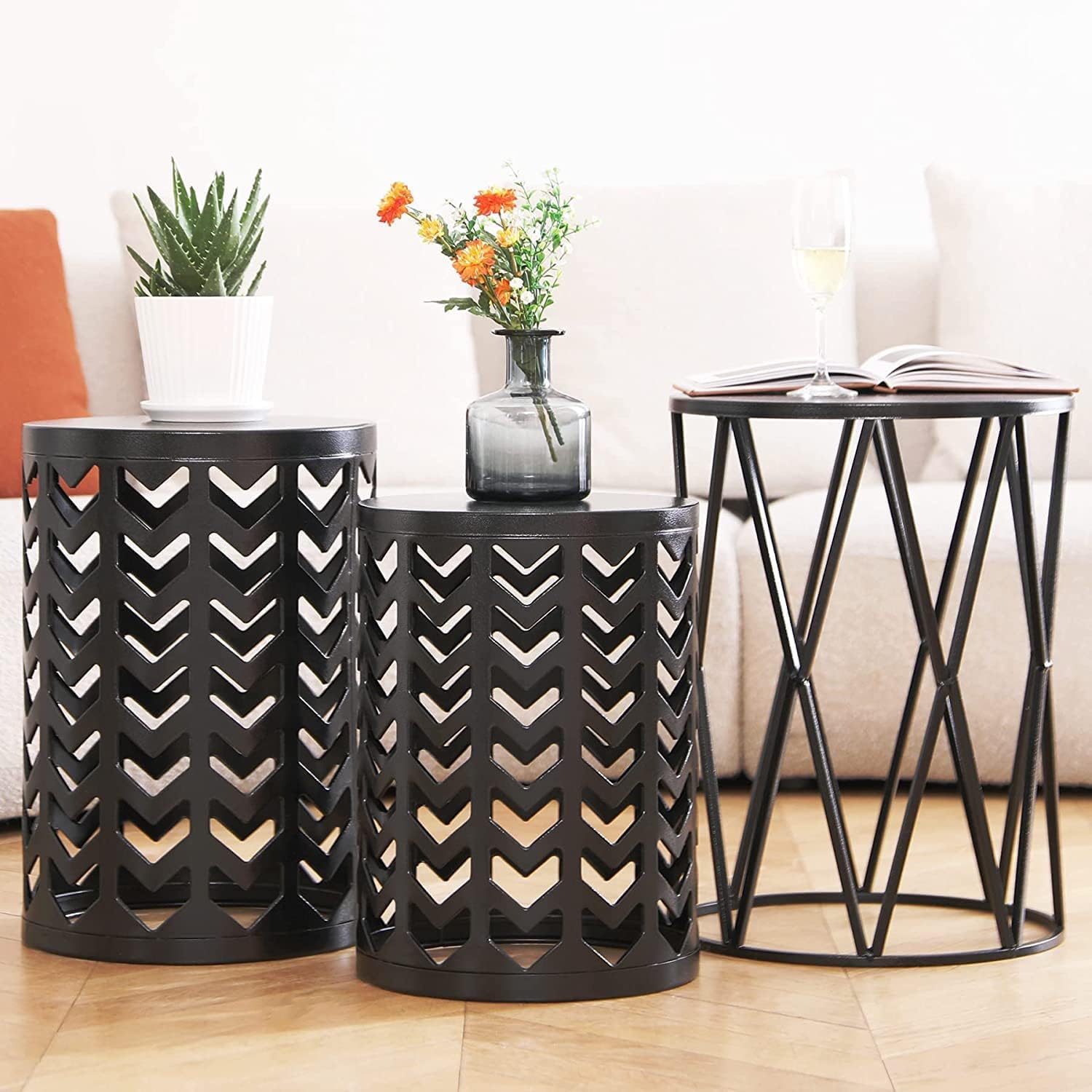 Y&M Set of 3 Black End Tables, Nesting Metal Round Coffee Table, Heavy Duty Meta Plant Stand Decorative Garden Stool, Outdoor Multifunctional Use