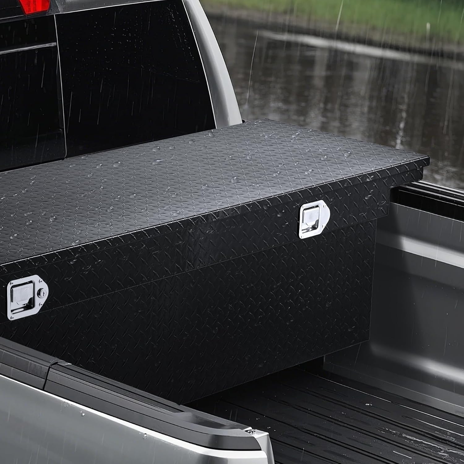 VEVOR Crossover Truck Tool Box, 71x27x18 In, Heavy Duty Aluminum Toolbox with Diamond Texture, Pick Up Truck Bed RV Trailer Toolbox, Waterproof Storage Organizer with Lock, Keys, Side Handles, Black
