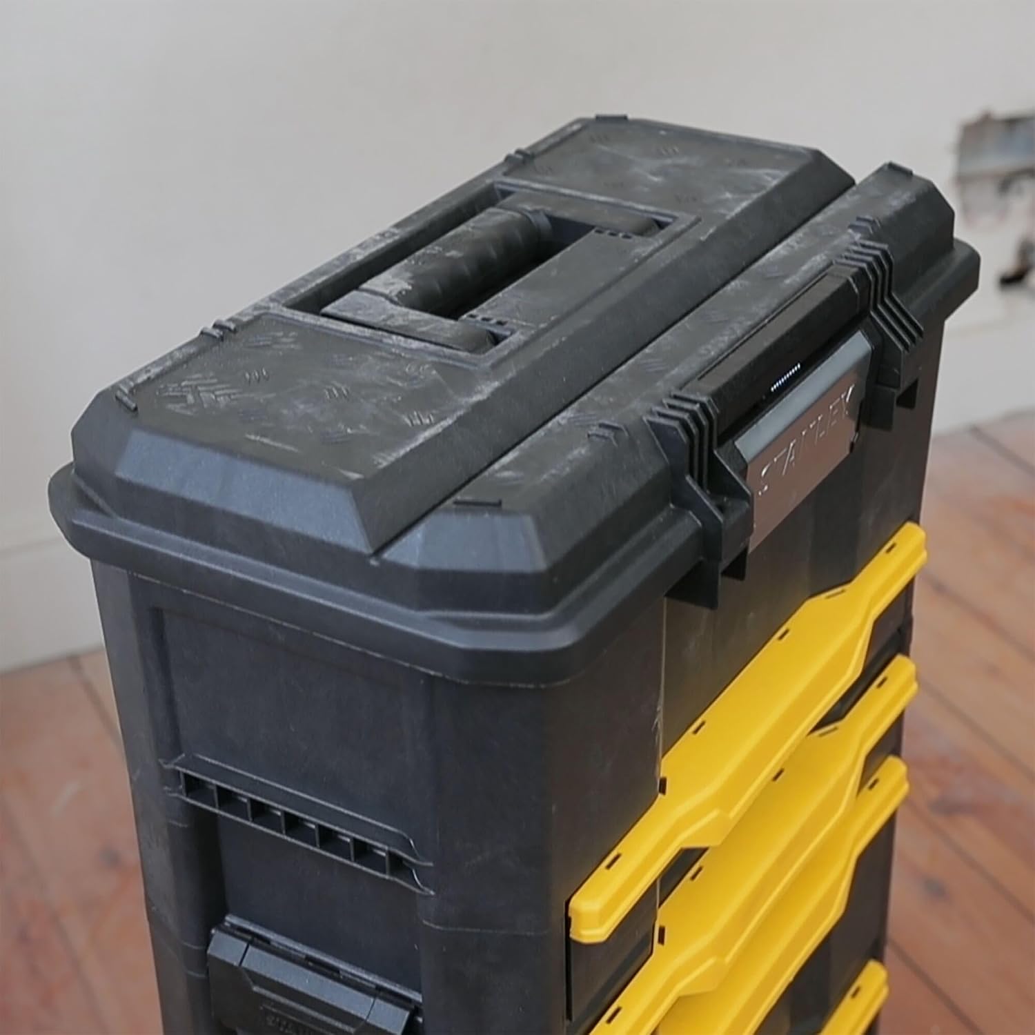 STANLEY Rolling Workshop Toolbox, Detachable Toolbox with Drawers, Flip Bin, Back Pocket, 7 Heavy Duty Wheels, 1-79-206
