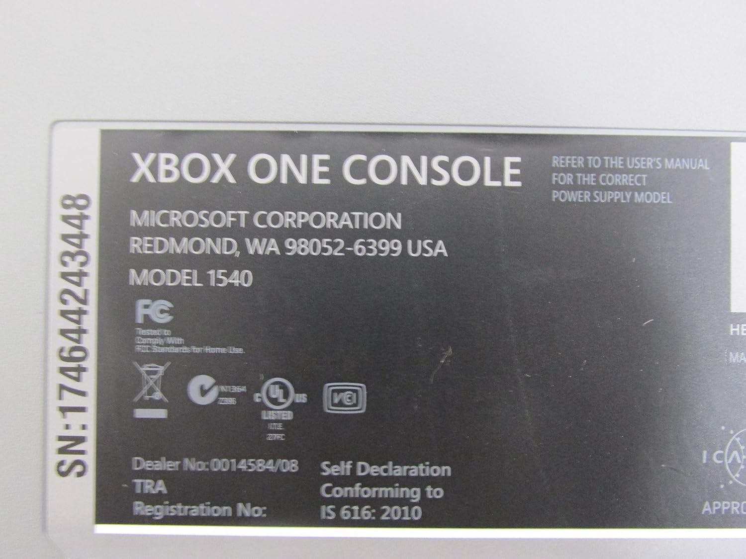 Xbox One Call of Duty: Advanced Warfare Bundle