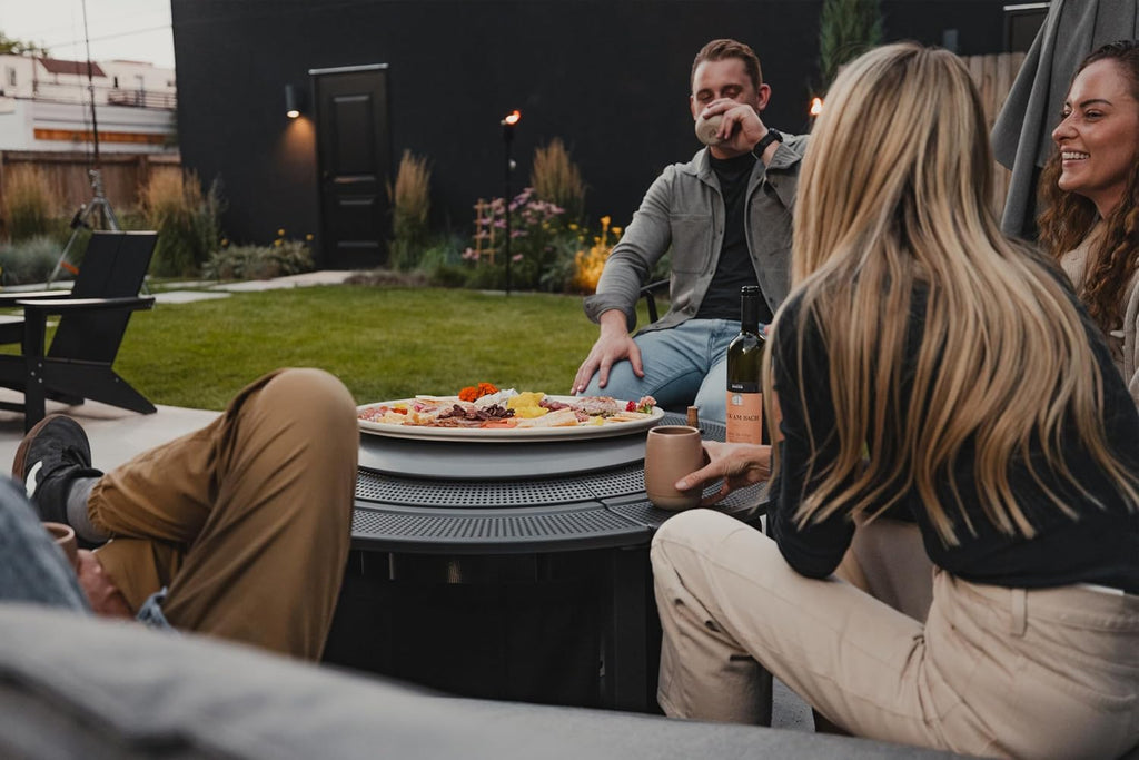 Solo Stove Surround Surface for Yukon | Durable Lid for Fire Pit Cover, Cold-Rolled Steel, Diameter: 34.5 in, Weight: 13.67 lbs