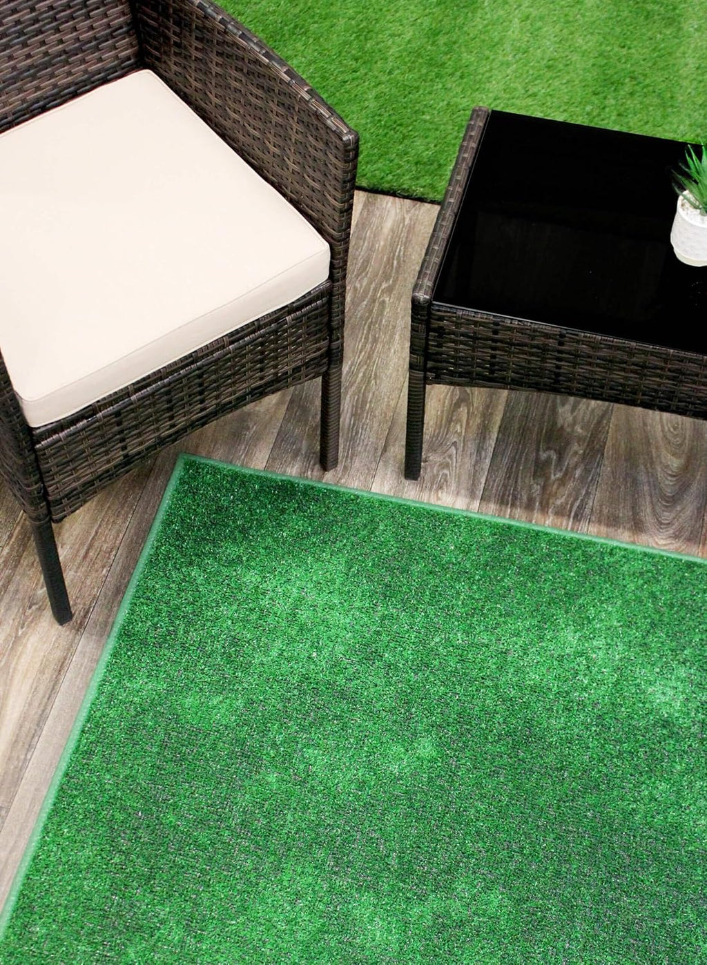KOECKRITZ Outdoor Turf Rug – Weather-Resistant Artificial Grass Carpet for Patio, Deck, Porch, Gazebo, Boat & Pool – Lightweight, Fade-Resistant - 6' x 6'
