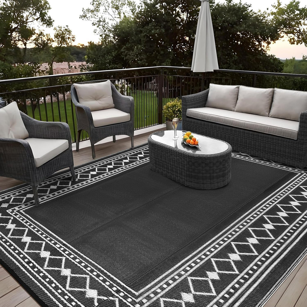 GAOMON Large Outdoor Rug 10x14 Waterproof Patio Modern Border Reversible Camping Mat Plastic Straw Outdoor Rug for Patio, RV, Deck, Balcony, Backyard, Picnic, Beach, Clover,Black