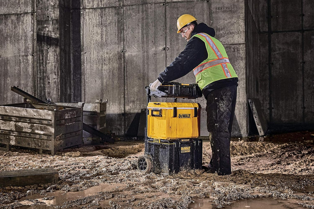 Durable DS300 toolbox with IP65 seal, 50kg load, auto-latching, removable tray, and tracker-ready design—ideal for secure, stackable jobsite tool storage.